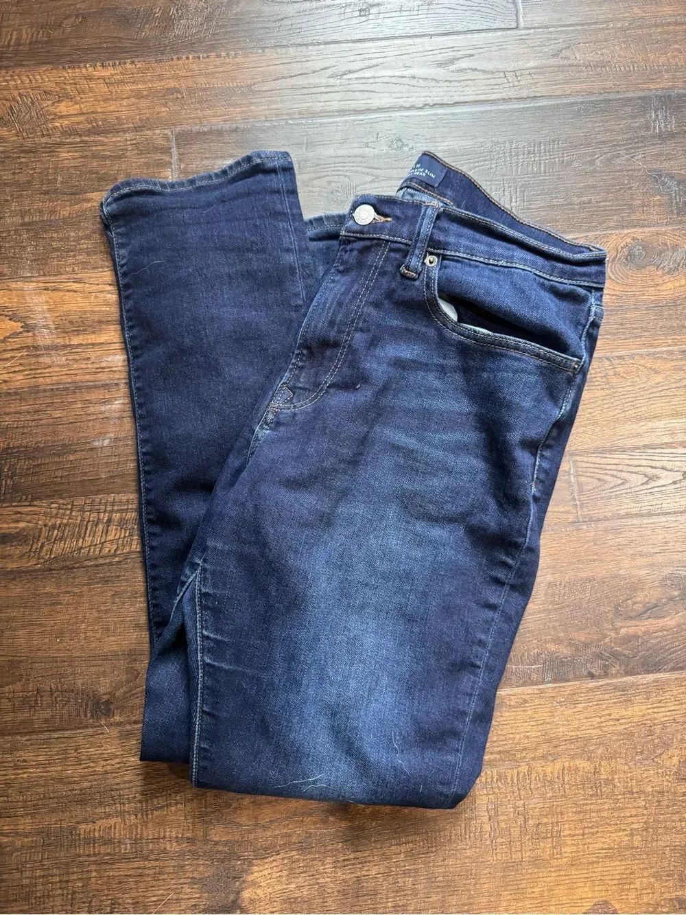 GAP Men’s Athletic Slim Jeans - Dark Blue Wash 32x30